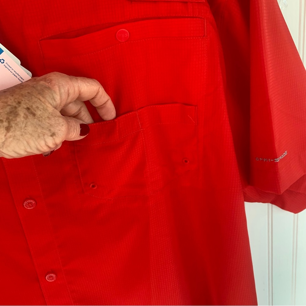 Columbia Georgia Bulldog (NWT) (XL) Collared, Button Down Vibrant Red Shirt - Picture 10 of 13